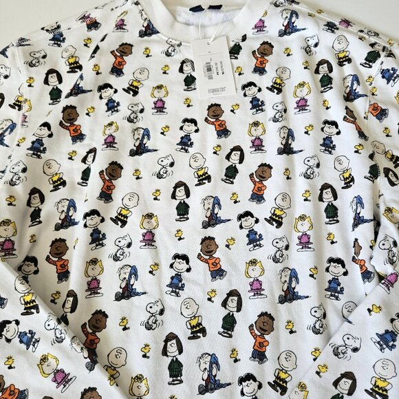 Janie and Jack NWT XL Snoopy Peanuts Adult Pullover Sweatshirt - Picture 3 of 3